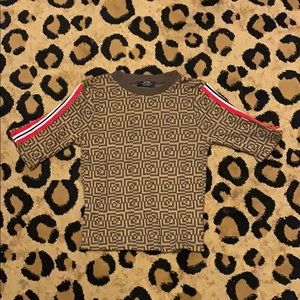 3/4 sleeve knit top with stripe sleeve